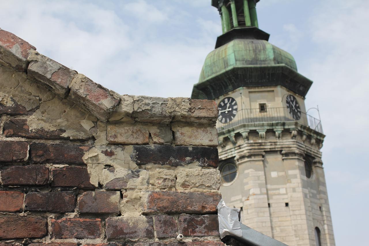 Lviv Amazing Rooftop Apartment Ngoại thất bức ảnh