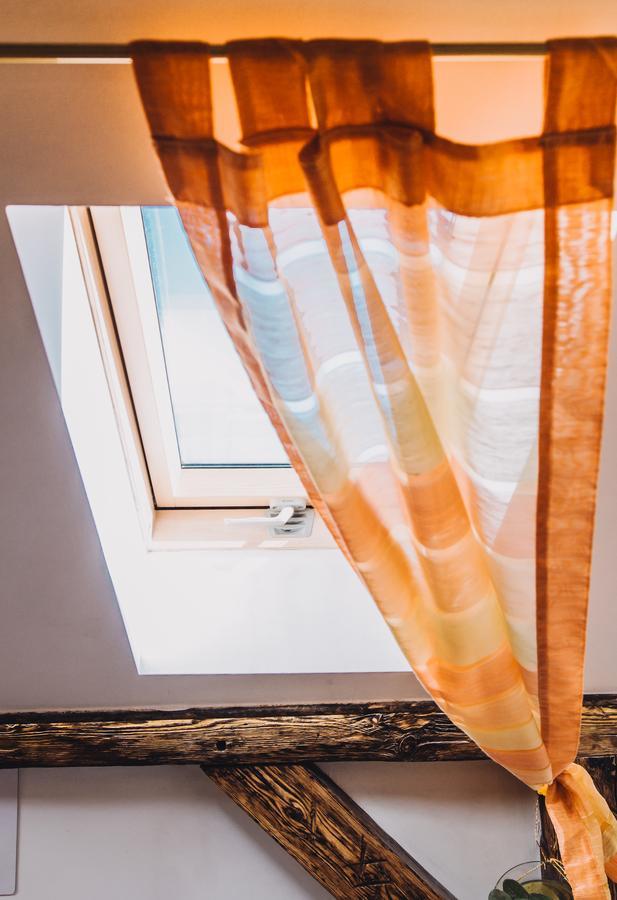 Lviv Amazing Rooftop Apartment Ngoại thất bức ảnh